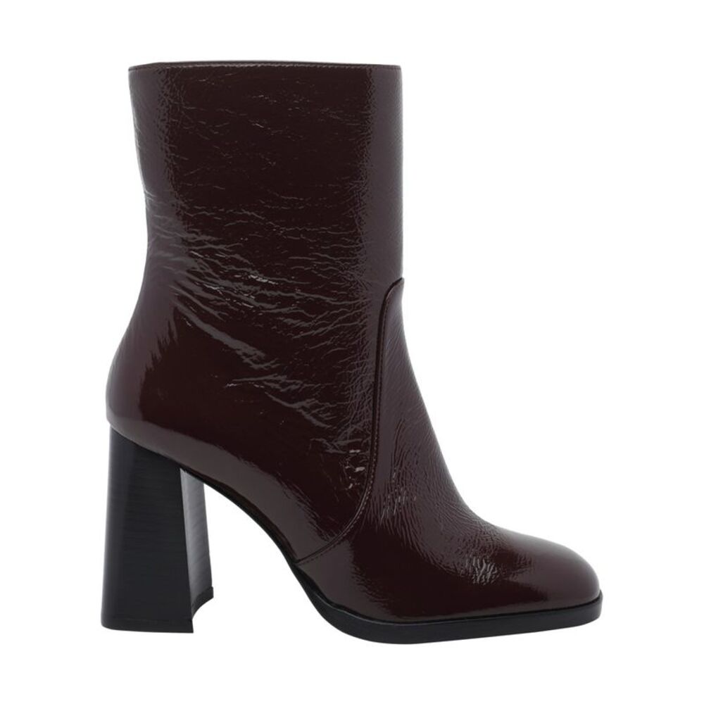 Stuart Weitzman Women Vera Pump Booties
